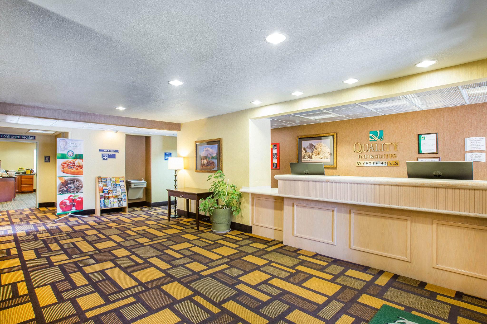 Quality Inn & Suites Weed Eksteriør billede