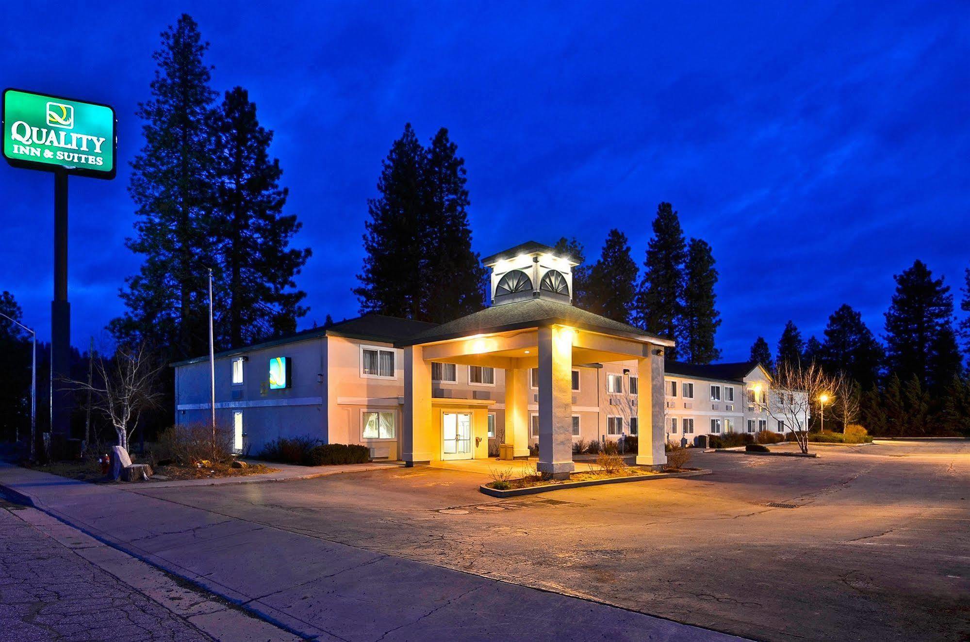 Quality Inn & Suites Weed Eksteriør billede